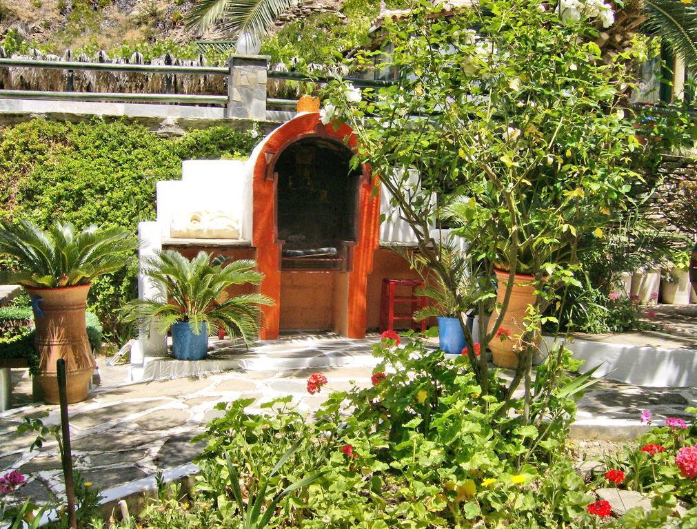 באטסי Villa Rena מראה חיצוני תמונה