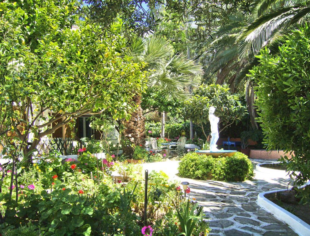 באטסי Villa Rena מראה חיצוני תמונה